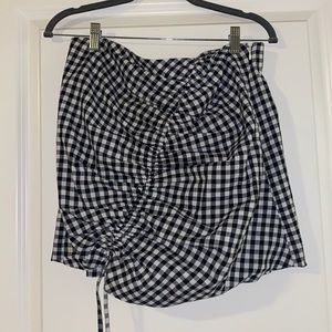 black & white gingham skirt size L